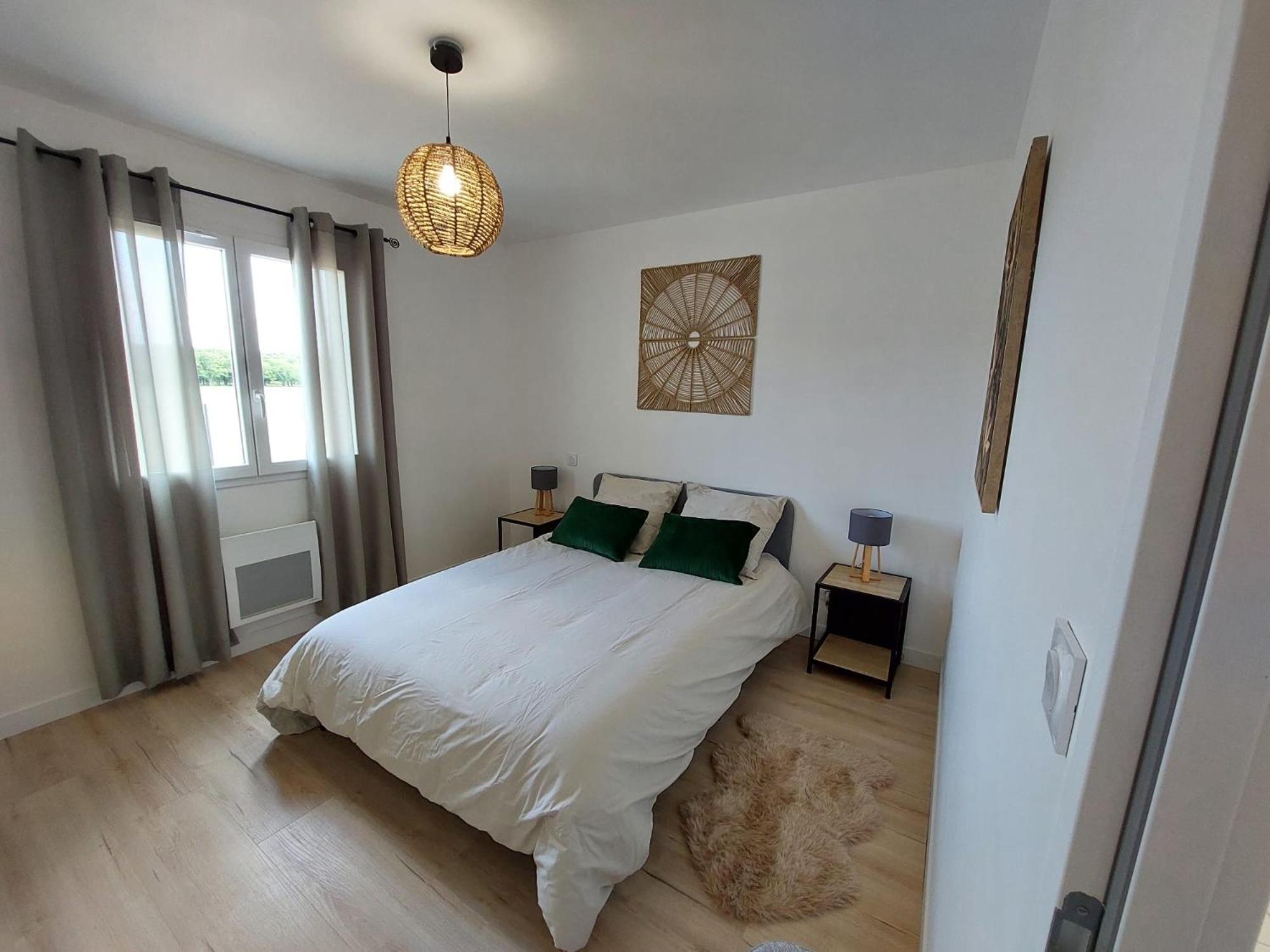 Maison Neuve A Bessens Extérieur photo